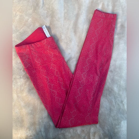 CRZ Yoga Pants - CRZ red Snake Print Leggings size M 8/10